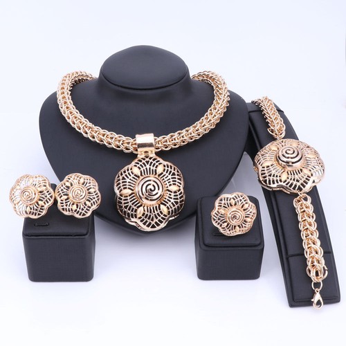 Gold plated round flower - flower, shape