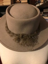 CHAPEAU FEMME  FEUTRE DE LAINE GRIS / VINTAGE ANNEES 70-80 /  T55