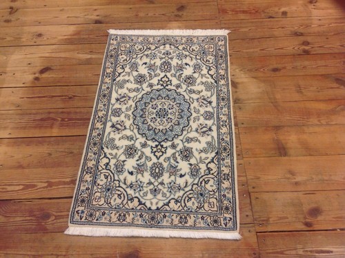 Magnifique tapis nain - magnifique,