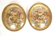 Paire cadres ovale médaillons