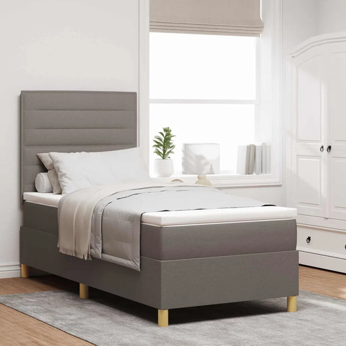 Lit ressorts avec matelas - à,