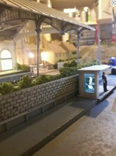  Abri bus avec ecran couleur a