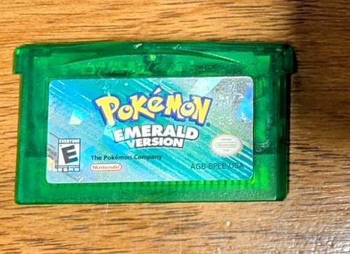Pokemon emerald version gba - pokemon,