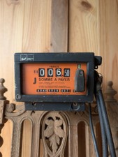 Ancien compteur, taximetre