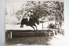 PHOTO Argentique	France	Equitation cheval saut d'obstacles		1970 30X40cm