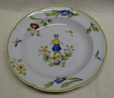 Assiette porcelaine longchamp Moustiers , Chétin Dijon, jeune fille  papillons