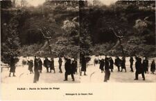 CPA PARIS Vue STEREO partie de boules de Neige (1244193)