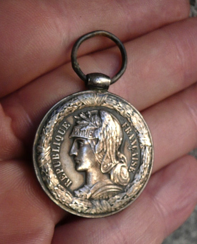 Médaille militaire coloniale - médaille,