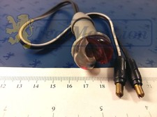 Feu éclaireur sur accoudoir de porte Peugeot 504 coupé/cabriolet