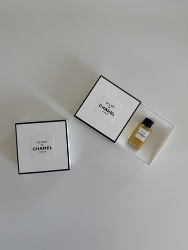 Lot miniature de - de, parfum