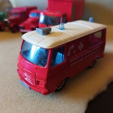 SOLIDO PEUGEOT J9 AMBULANCE
