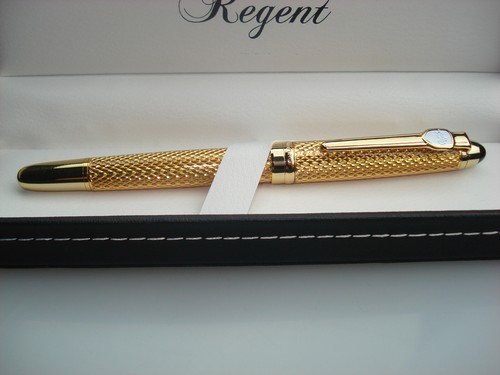 Très beau stylo - très,