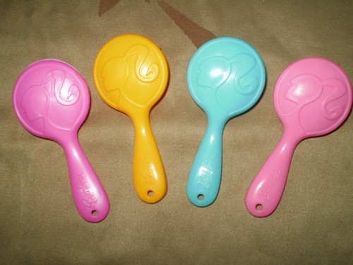 Anciennes brosses cheveux - 4, a