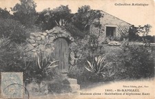 CPA 83 SAINT RAPHAEL / MAISON CLOSE / HABITATION D'ALPHONSE KARR