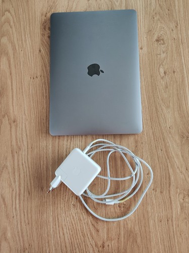 Macbook pro retina 2017 - pro, 13"