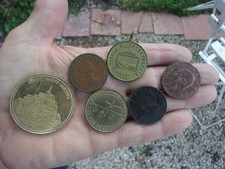 LOT DE MEDAILLES ANCIENNES  A IDENTIFIER