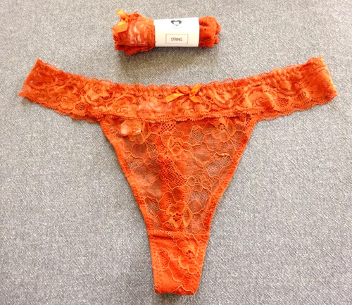 Lot strings dentelle - lot,