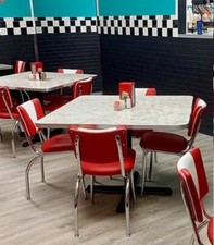 Retro Dinette Set - 4 V Back