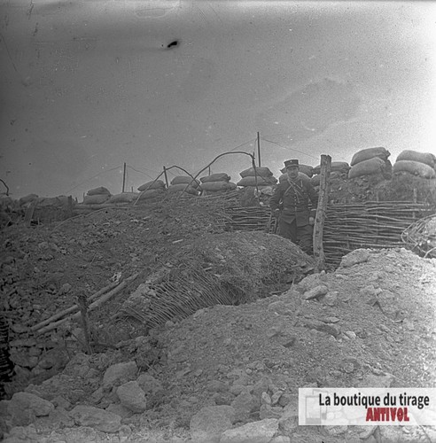 Tranchée fortifiée guerre - tranchée, fortifiée,