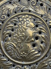 Profil De Louis XIV & Laiton & Chaufferette & Bassinoire & 17 Eme Siècle & Roi