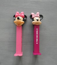 lot 2 distributeurs PEZ Minnie