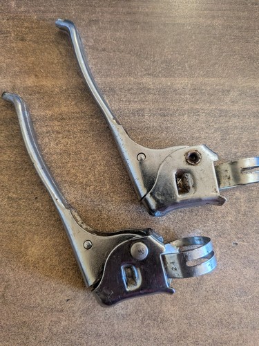 Paire leviers poignees - leviers,
