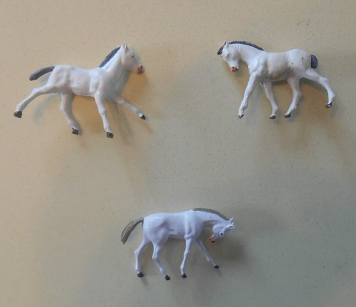 Starlux ferme poulains - ferme,
