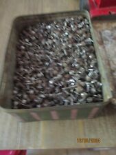 Lot 50 anciens Clous Têtes Ronde de Menuisier ébéniste Tapissier Tableau Cadre