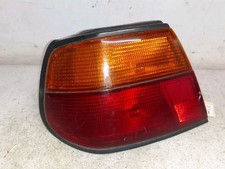 FEU ARRIERE GAUCHE NISSAN ALMERA (N15) 1998 809009004524
