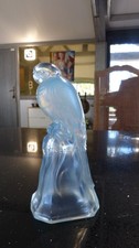 VAL SAINT LAMBERT Rare Perroquet en verre opalescent