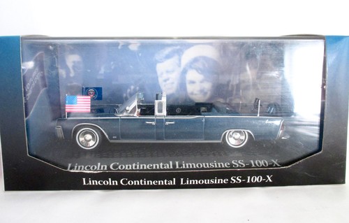 Lincoln continental limousine - lincoln,