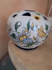 faience de nevers tres ancien pique fleur montagnon