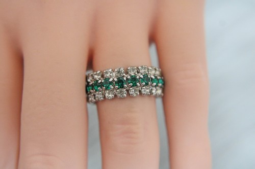 Bague finition rhodium - , sertie