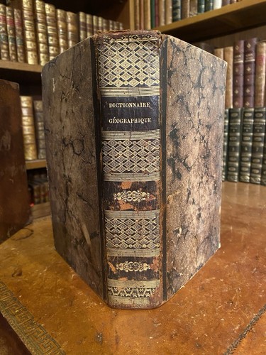 Dictionnaire géographique