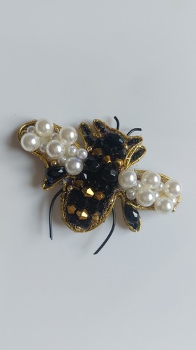 Broche gros bourdon - , moderne