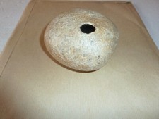 Superbe vase en forme de galet signé Christian Pradier,super design!