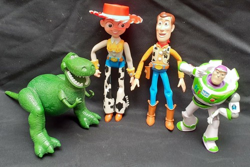 Lot figurines disney - disney, pixar