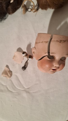 Tête poupée porcelaine - tête,