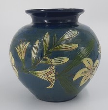 Vase boule signé Fauquet