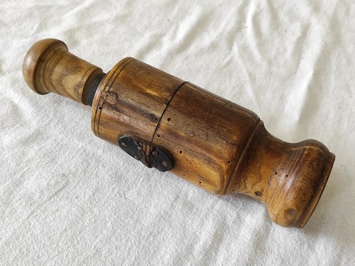 Ancienne bouchonneuse - ancienne,