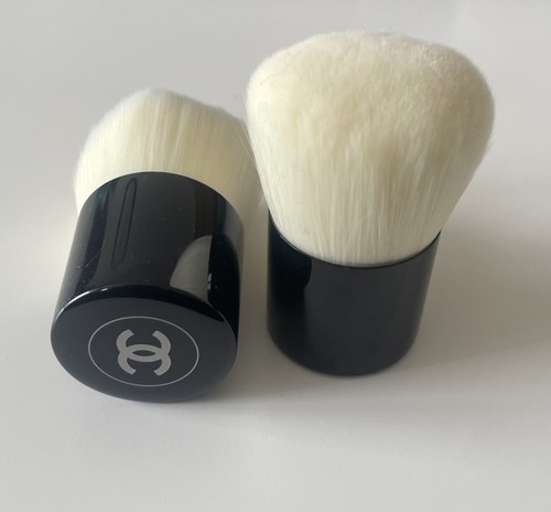 Chanel petit pinceau - le,