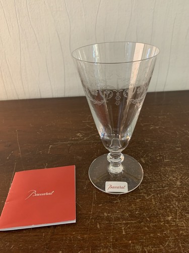 Coupe champagne gravé - à,
