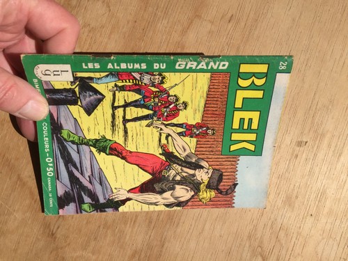Petit format blek - petit, lug