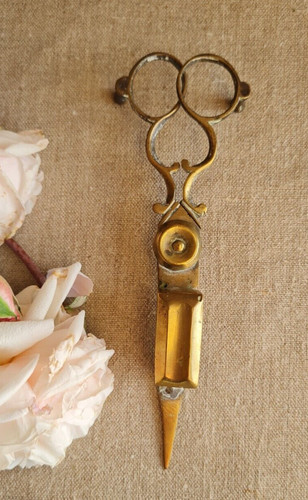 Ancien ciseau mouchette - ancien,