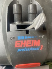 pompe Externe Pour aquarium  Env 300/400 Litre Et Lampe A Uv 