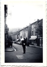 Rue ville carrefour agent