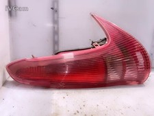 STOP FEU ARRIÈRE DROIT POUR