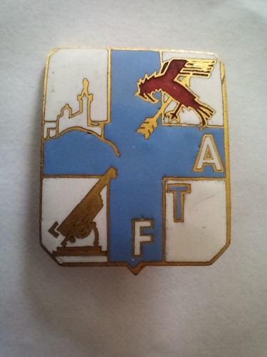 Médaille militaire insigne - médaille,