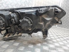 Optique avant principal gauche