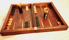 Ancienne boite de jeux de